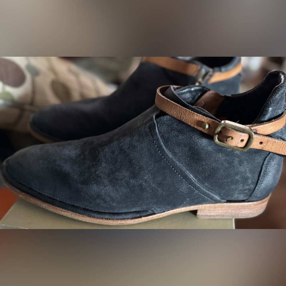 A.S. 98 Blue Suede Ankle Boots with leather strap - Picture 5 of 7